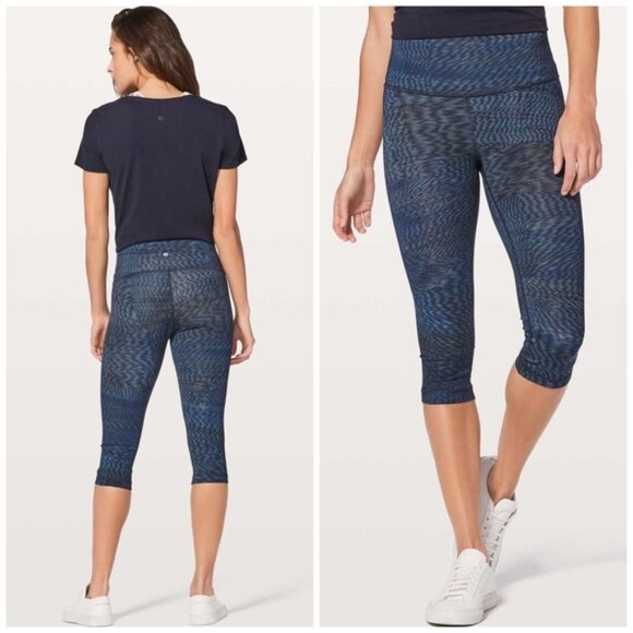 Lululemon Wunder Under Hi-Rise 1/2 Tight Full-On Luxtreme 17” Legging Blue 6 - Picture 1 of 8
